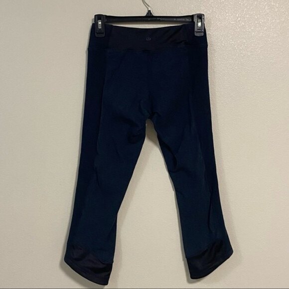 Lululemon Wunder Under Crop*Sashiko Inkwell 22” inseam Size 4 - Picture 5 of 12